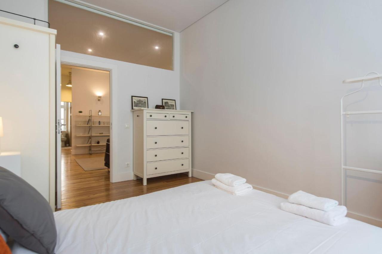 Lovelystay - Downtown Cosy Wonder Лиссабон Экстерьер фото