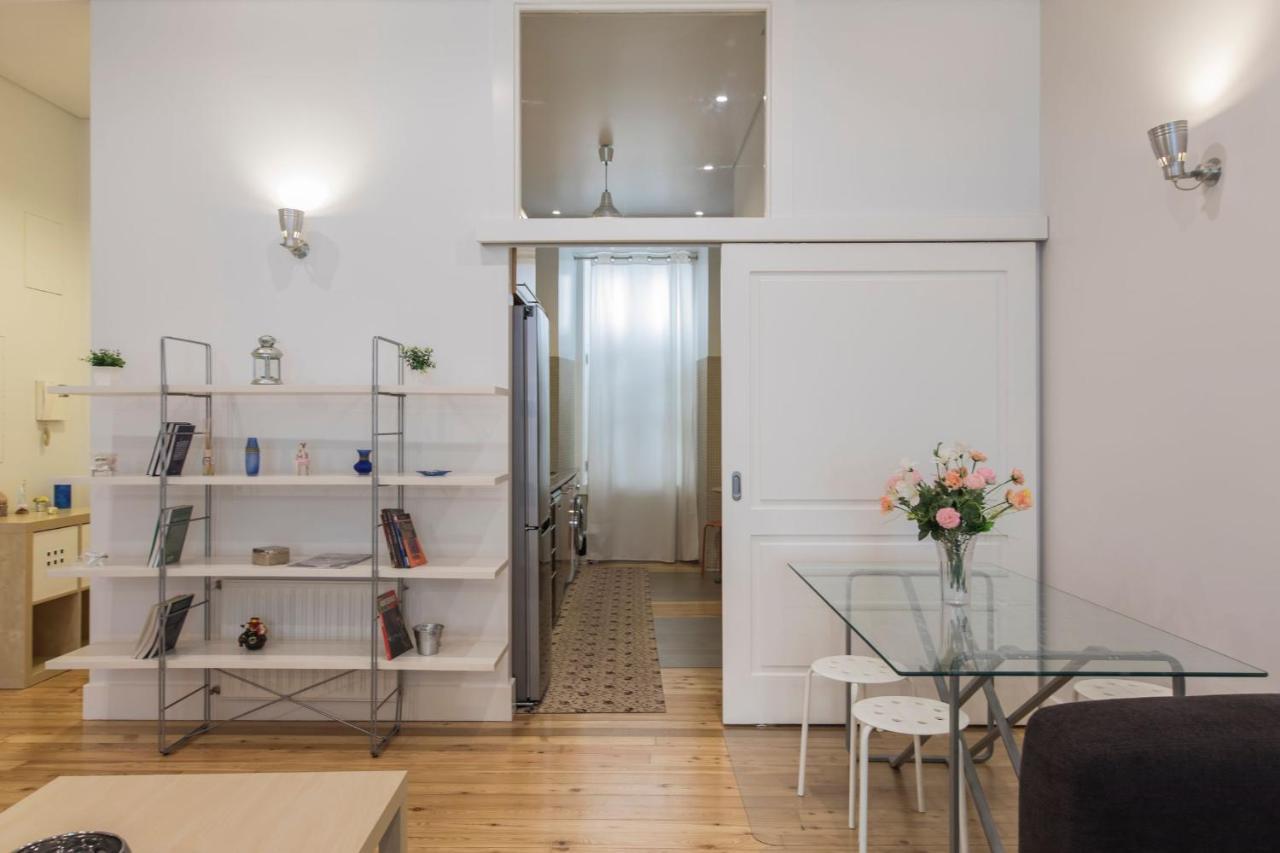 Lovelystay - Downtown Cosy Wonder Лиссабон Экстерьер фото